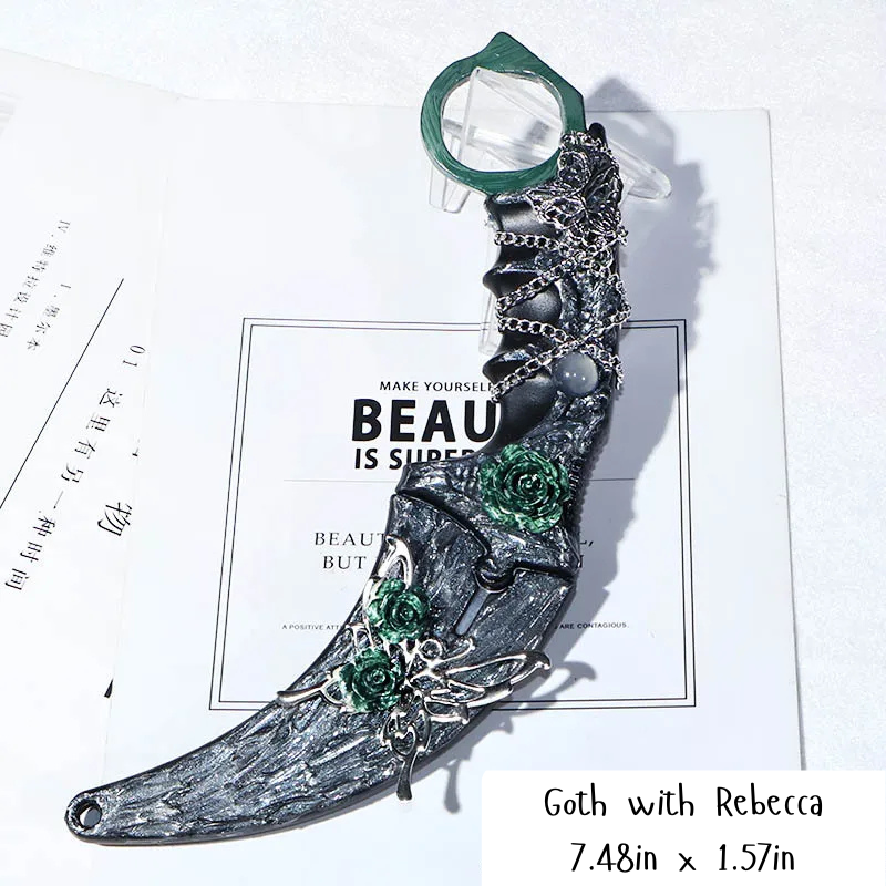 7 in Display Karambit